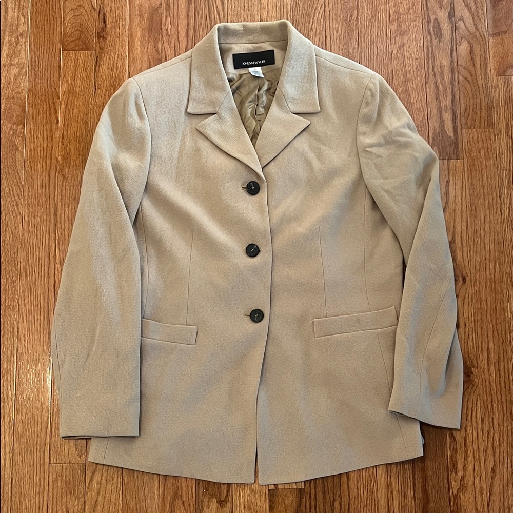 Jones New York Beige Button Down Suit Jacket / Blazer Women’s Size 12
